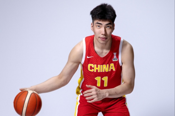 APP-拿下荷兰！中国男篮3人上双：余嘉豪16+10 王俊杰&amp;胡明轩各得13分